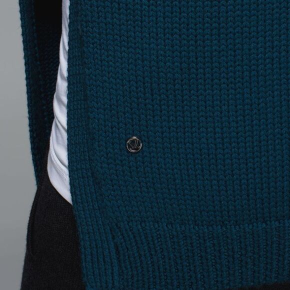 𝅺LULULEMON Yin To You wool sweater size S in EUC - Picture 7 of 15